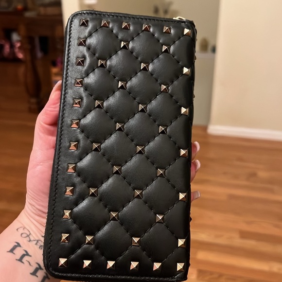 Beautiful Valentino wallet - Picture 6 of 14